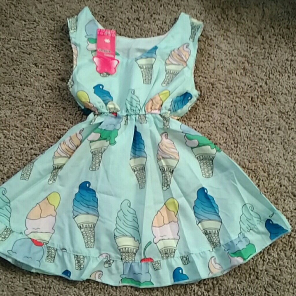 Nwt Boutique sleeveless ice cream dress - Picture 3 of 3